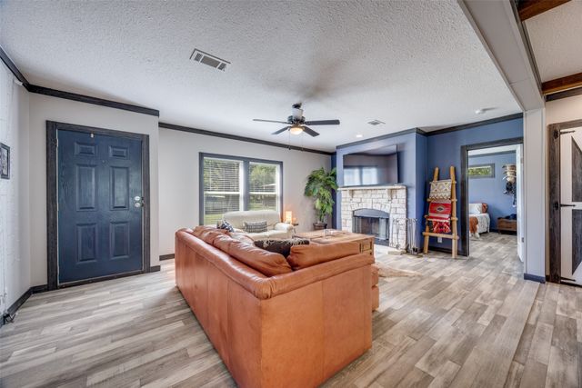 8999 Fm 678, Whitesboro, TX 76273