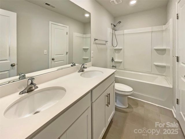 16110 Aryshire Green Court, Charlotte, NC 28273