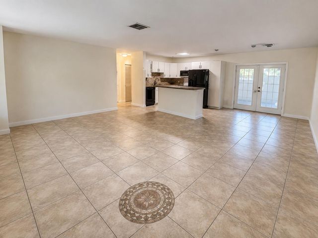 2659 W G Road W, Loxahatchee Groves, FL 33470
