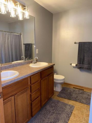 1418 Center STREET, Hartford, WI 53027