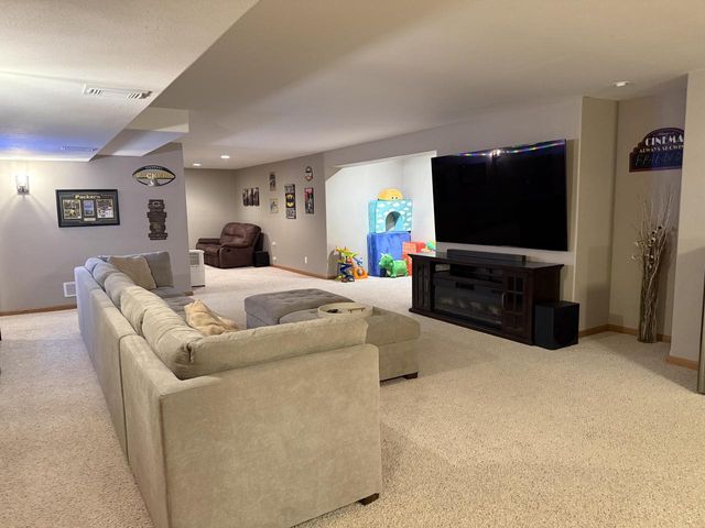 1418 Center STREET, Hartford, WI 53027