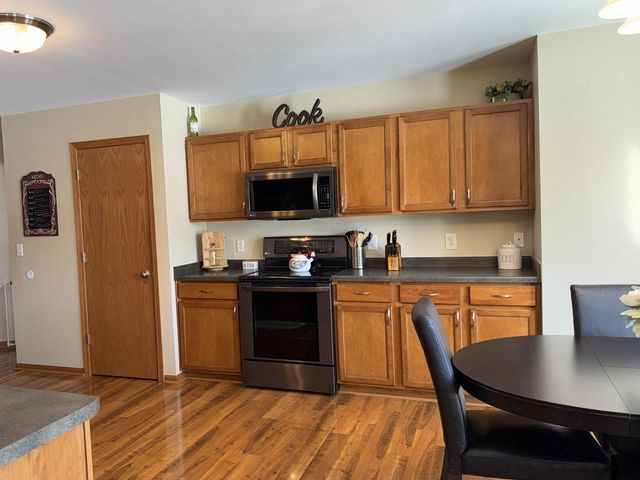 1418 Center STREET, Hartford, WI 53027