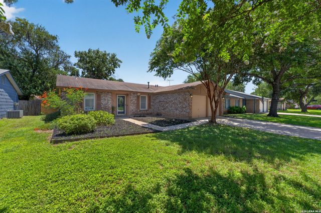 9350 Cliff Way, San Antonio, TX 78250