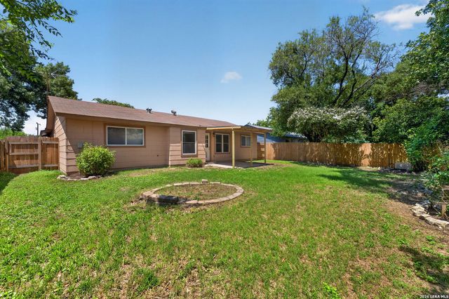 9350 Cliff Way, San Antonio, TX 78250