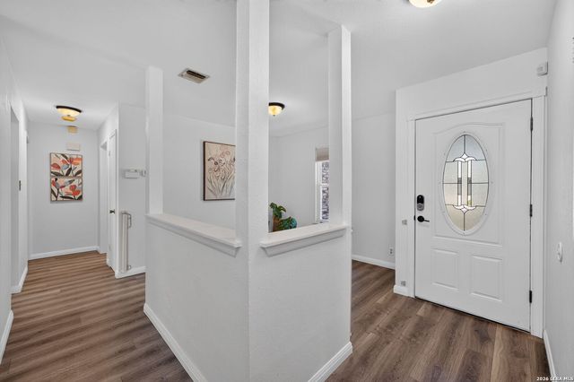 9350 Cliff Way, San Antonio, TX 78250