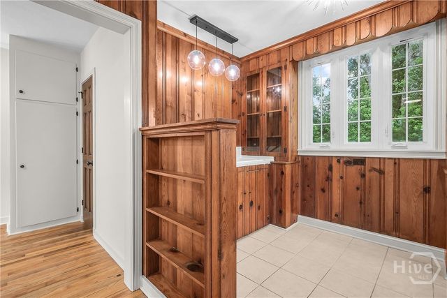 519 Gordonston Avenue, Savannah, GA 31404