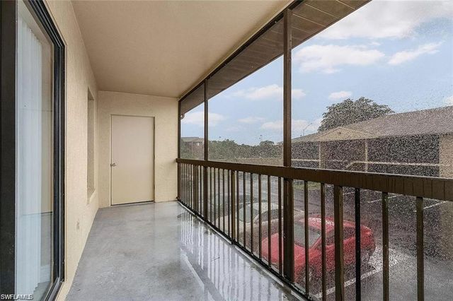 5323 Summerlin RD # 2310, Fort Myers, FL 33919