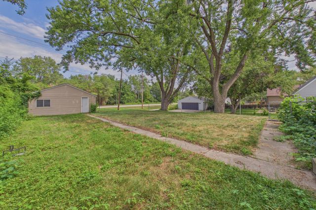 1853 Taylor Avenue, Saint Paul, MN 55104