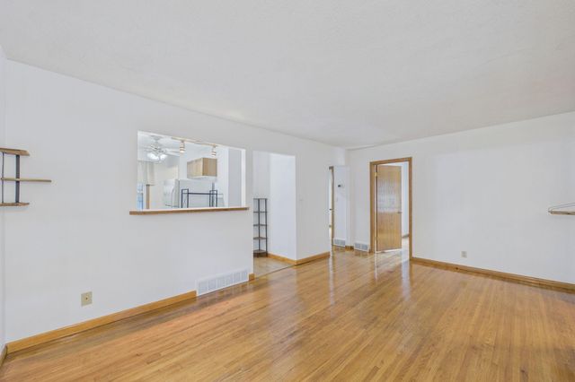 1853 Taylor Avenue, Saint Paul, MN 55104