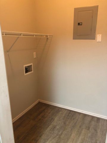 5102 80th Street, Lubbock, TX 79424