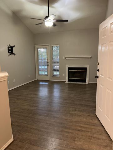 5102 80th Street, Lubbock, TX 79424