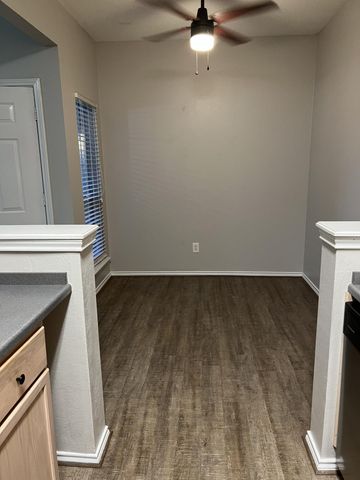 5102 80th Street, Lubbock, TX 79424