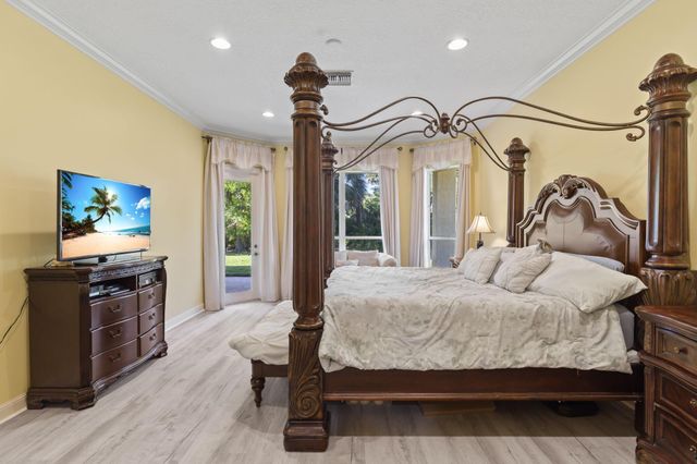 8306 SE Sanctuary Drive, Hobe Sound, FL 33455