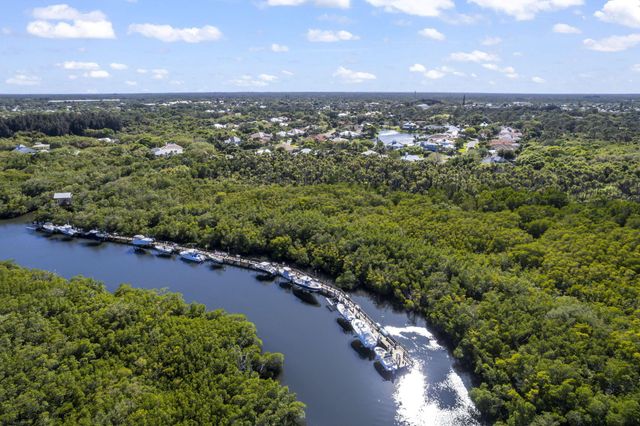 8306 SE Sanctuary Drive, Hobe Sound, FL 33455