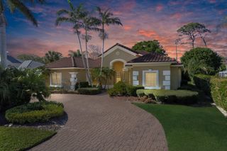 8306 SE Sanctuary Drive, Hobe Sound, FL 33455