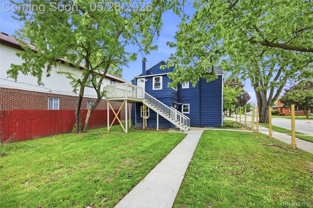 17128 Cicotte Avenue, Allen Park, MI 48101