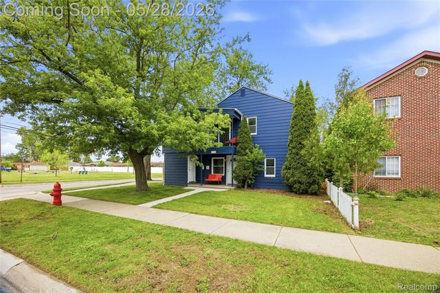 17128 Cicotte Avenue, Allen Park, MI 48101