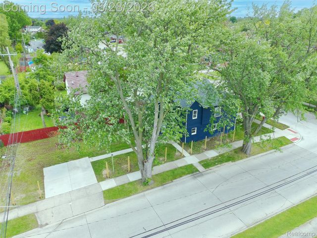 17128 Cicotte Avenue, Allen Park, MI 48101