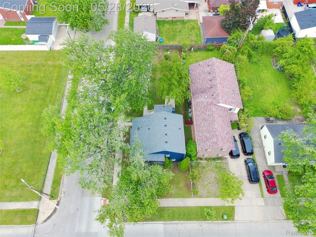 17128 Cicotte Avenue, Allen Park, MI 48101