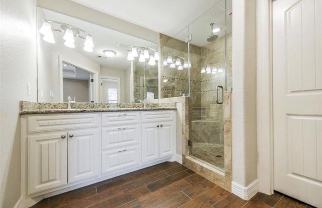115 Silverbell Circle, Lake Jackson, TX 77566