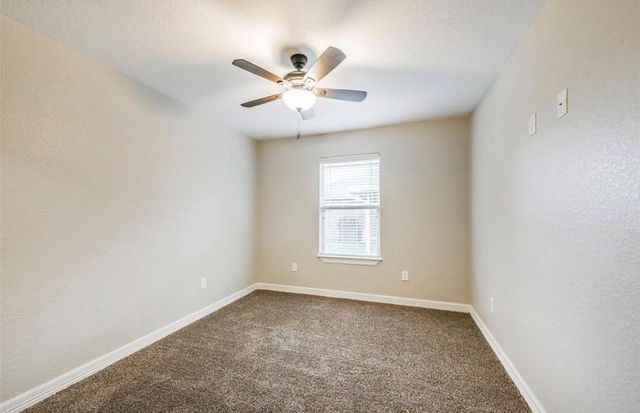 115 Silverbell Circle, Lake Jackson, TX 77566