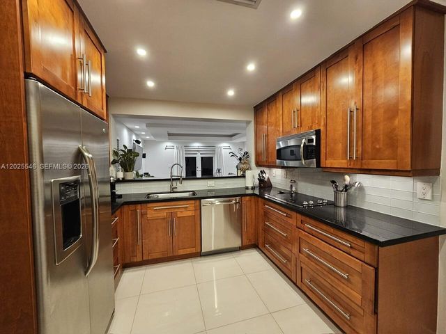 11312 SW 25th, Miami, FL 33165