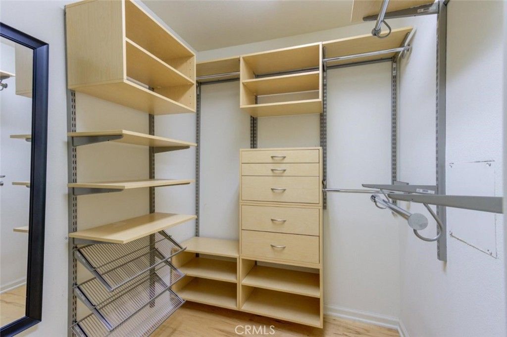 Image 16 of property listing at 800 N 8th 106, San Jose, CA 95112