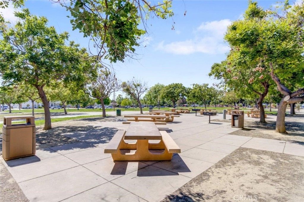 Image 25 of property listing at 800 N 8th 106, San Jose, CA 95112