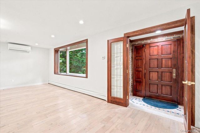 152 Whitson Street, Forest Hills, NY 11375