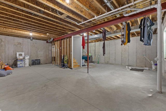 1905 34th STREET, Kenosha, WI 53140