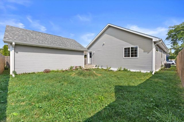 1905 34th STREET, Kenosha, WI 53140