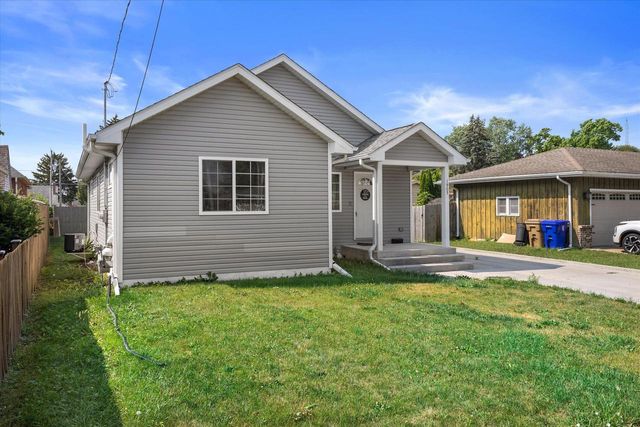 1905 34th STREET, Kenosha, WI 53140