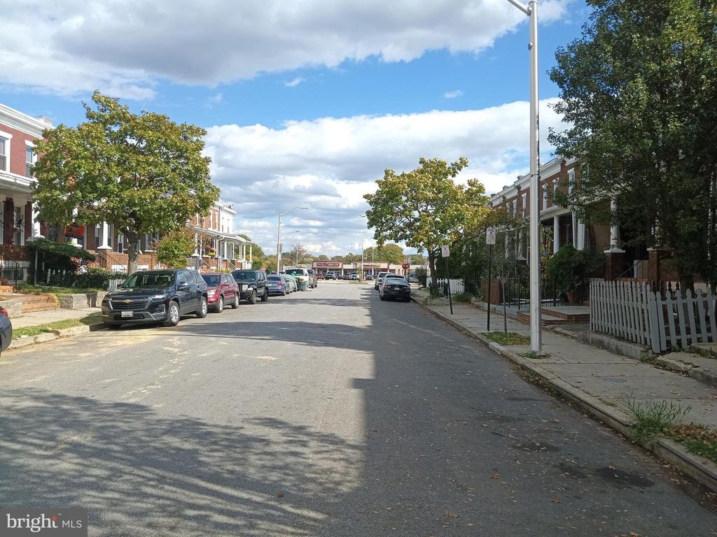 429 ILCHESTER AVE, Baltimore, MD 21218