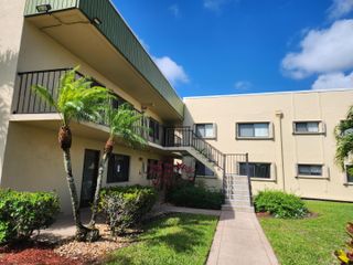 15217 Lakes Of Delray Boulevard 87, Delray Beach, FL 33484