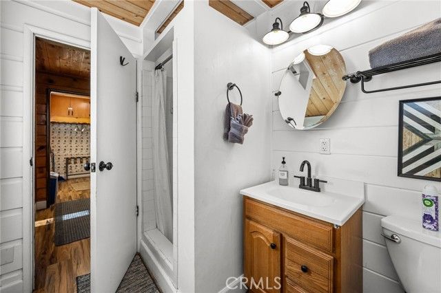 547 Chipmunk, Big Bear Lake, CA 92315