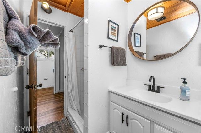 547 Chipmunk, Big Bear Lake, CA 92315