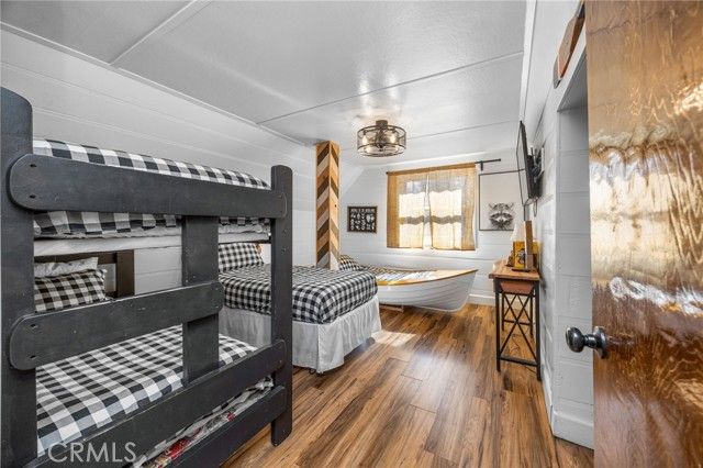 547 Chipmunk, Big Bear Lake, CA 92315