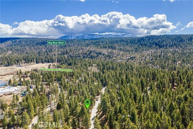 547 Chipmunk, Big Bear Lake, CA 92315