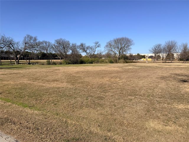 539 Winston Drive, Desoto, TX 75115
