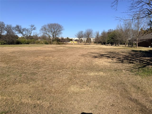 539 Winston Drive, Desoto, TX 75115