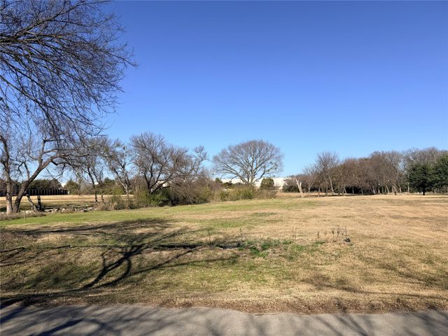 539 Winston Drive, Desoto, TX 75115