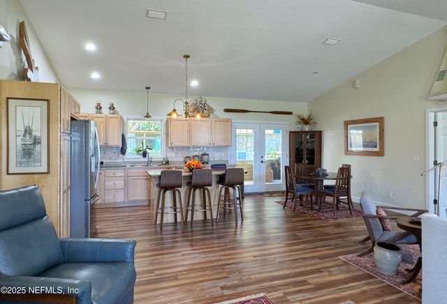 711 N PARK Street, Crescent City, FL 32112