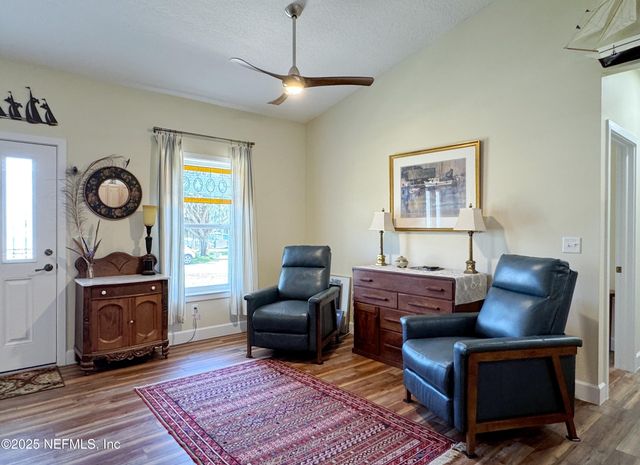 711 N PARK Street, Crescent City, FL 32112