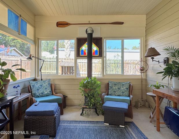 711 N PARK Street, Crescent City, FL 32112