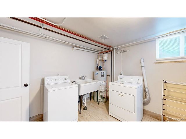 4975 Fenton St, Denver, CO 80212