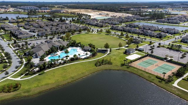 15617 MARINA BAY DRIVE, Winter Garden, FL 34787