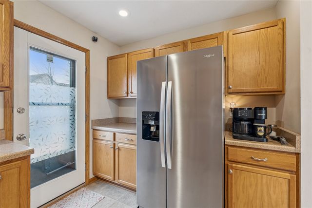 2801 SE Ridge Crest Street, Grimes, IA 50111