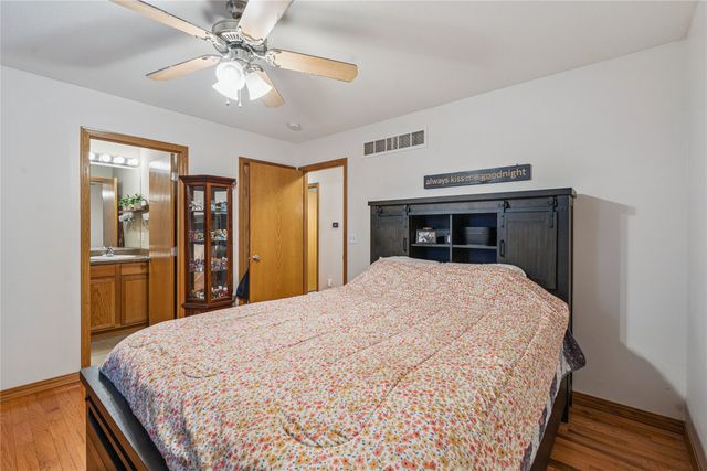 2801 SE Ridge Crest Street, Grimes, IA 50111