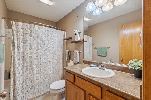 2801 SE Ridge Crest Street, Grimes, IA 50111