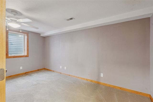 2801 SE Ridge Crest Street, Grimes, IA 50111